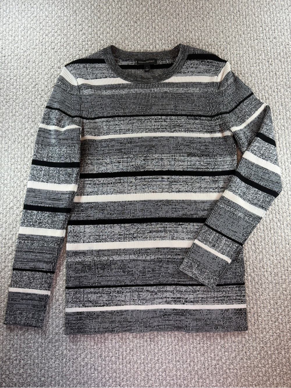 Banana Republic Women’s Striped Crewneck Sweater - Gray, Black, White Size L